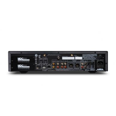 Предусилитель NAD C658
